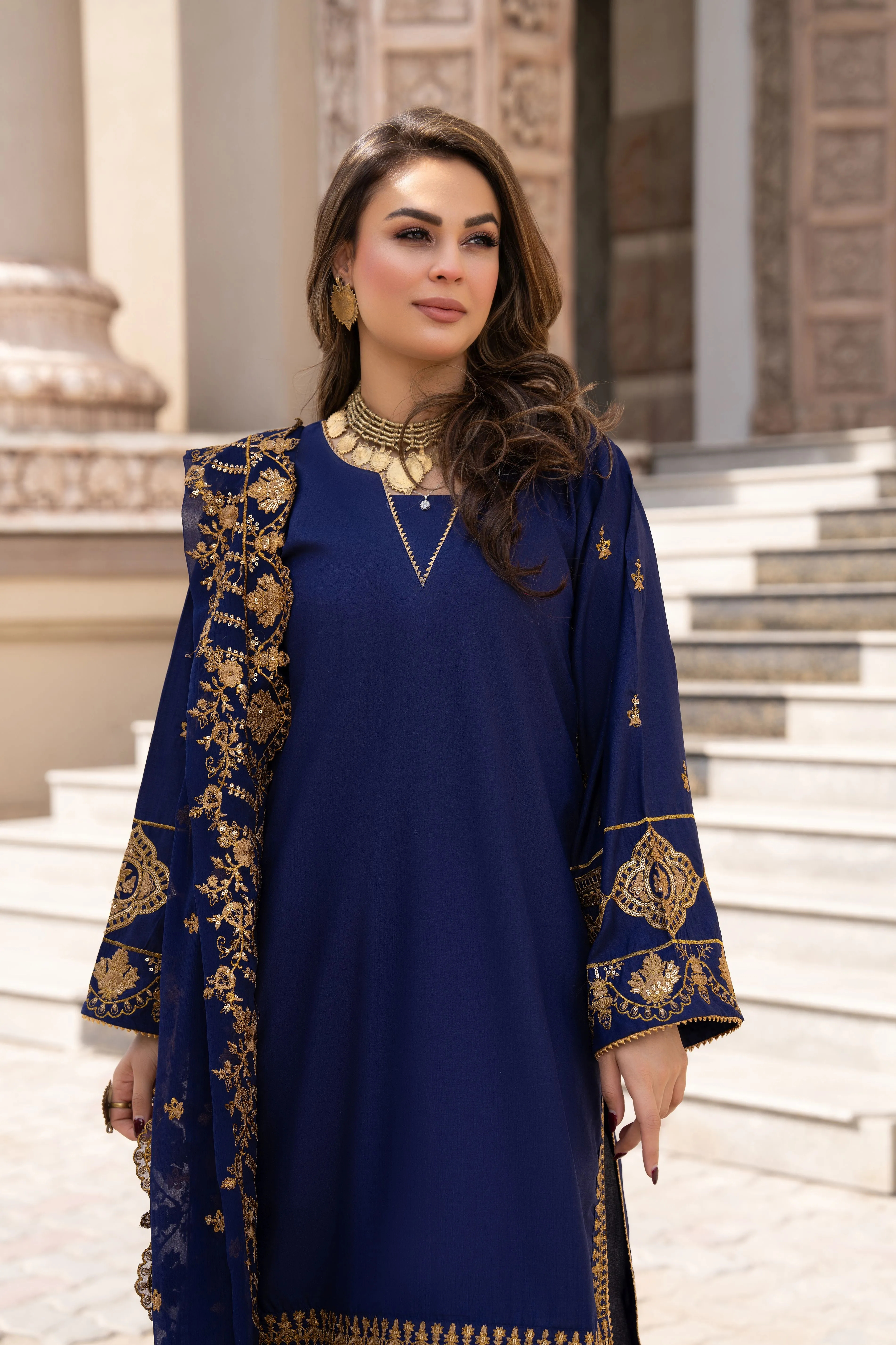3PC READY TO WEAR RAW SILK DRESS BY GUL WARUN GRS19
