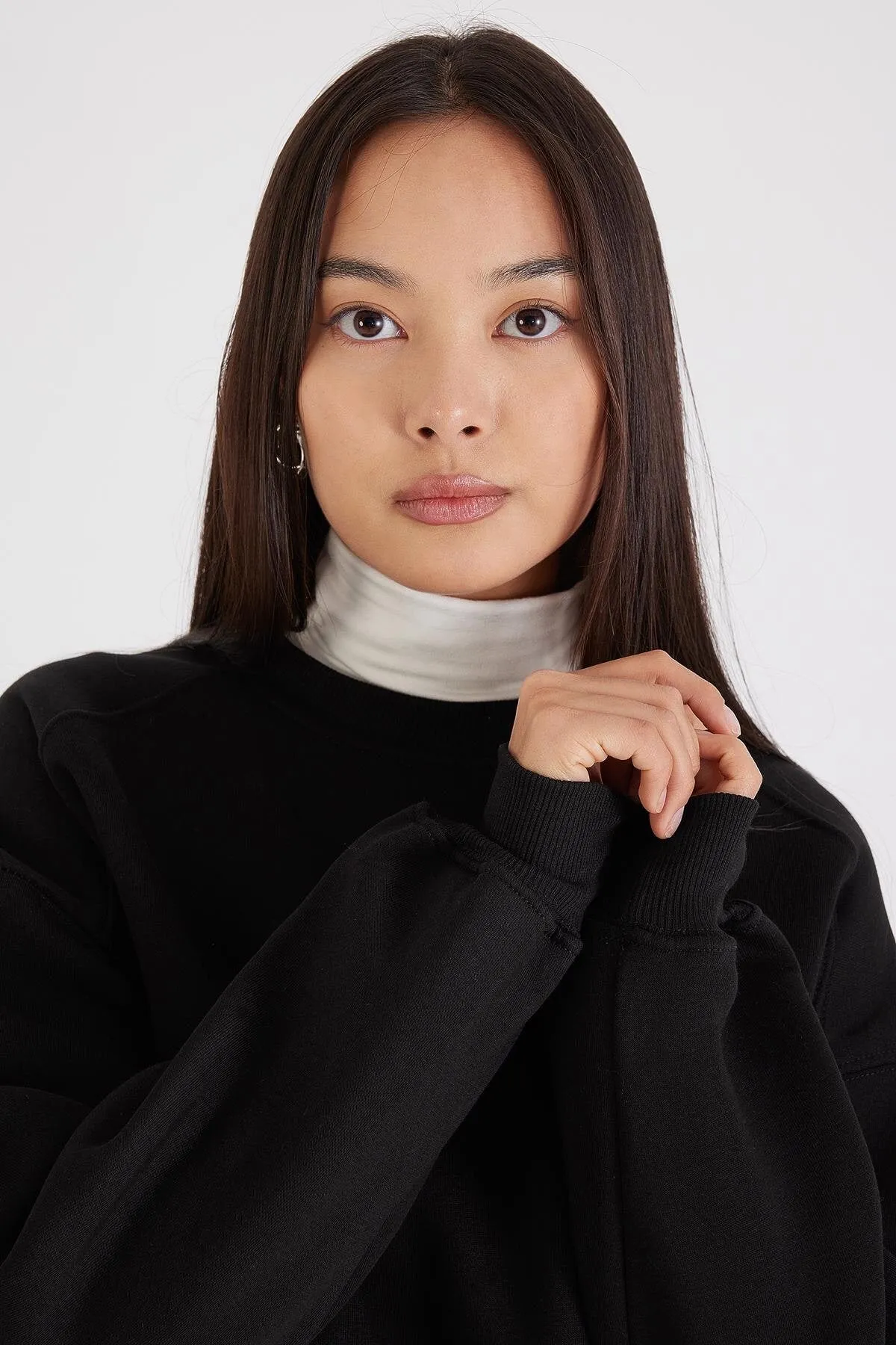 Brushed Crew Neck Basic Sweatshirt