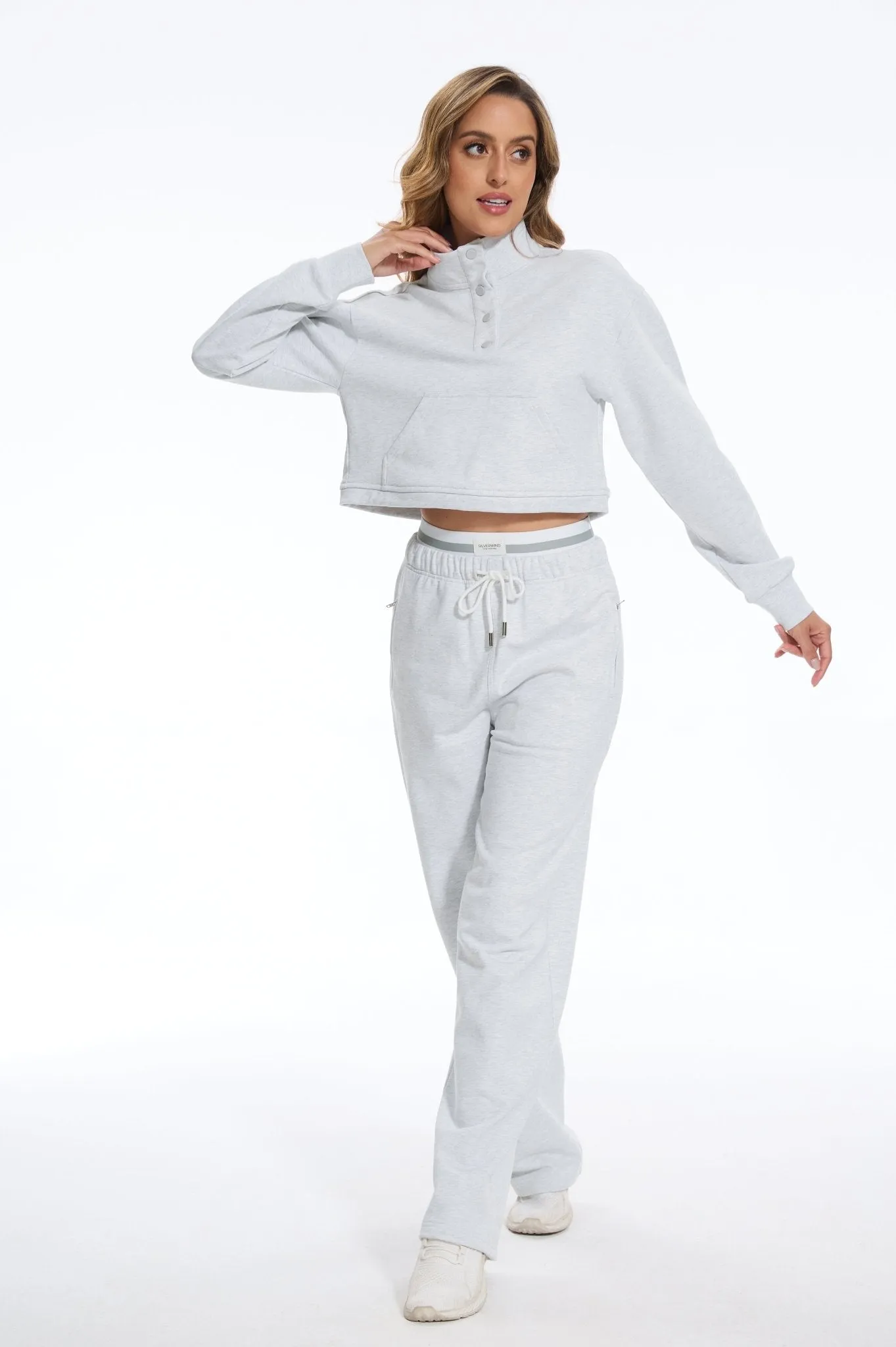 Cozy Fleece Cropped Hoodie - Light Grey