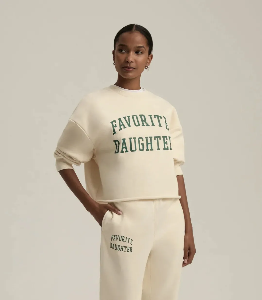 Cropped Collegiate Sweatshirt in Gardenia with Emerald