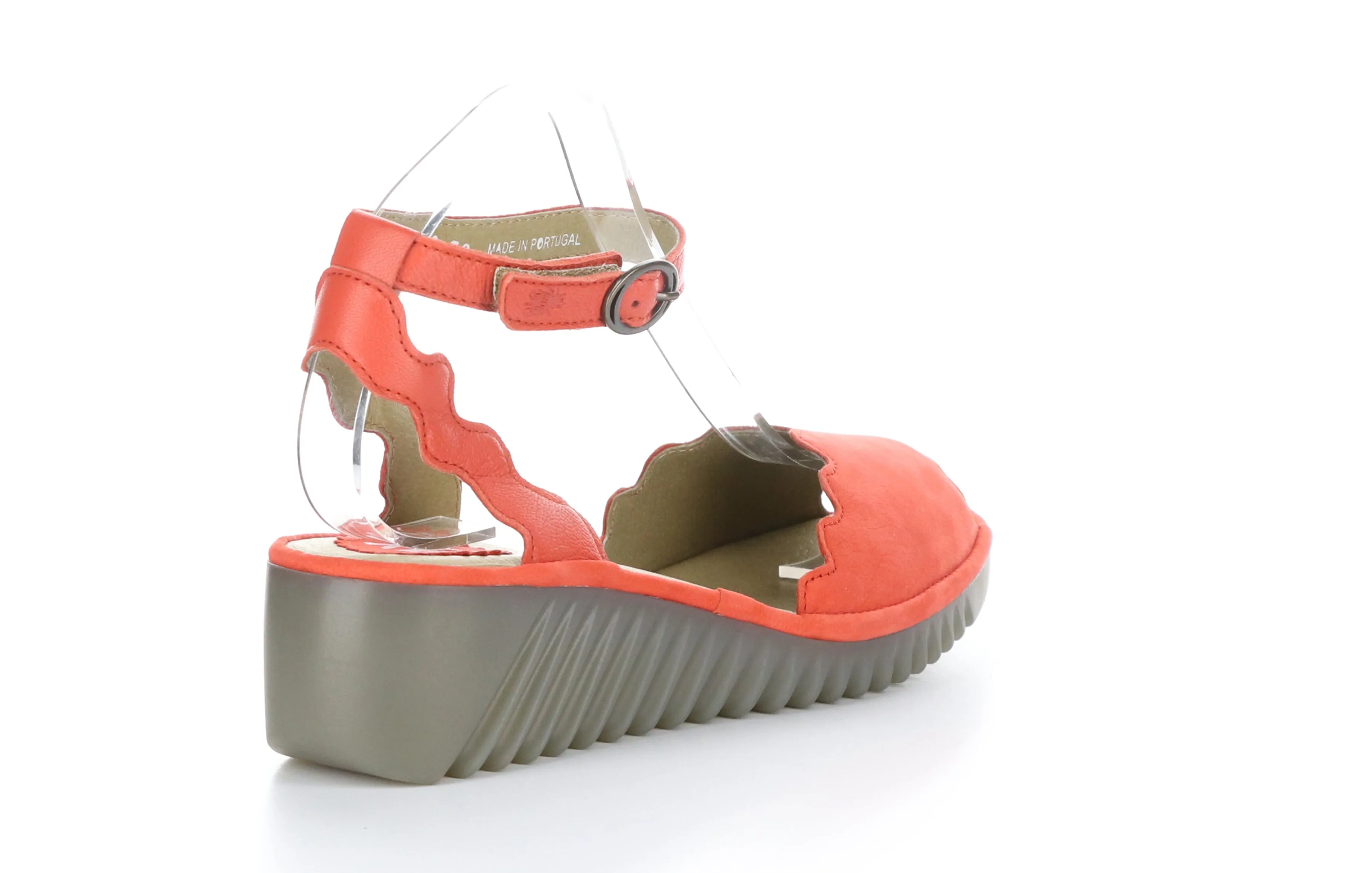 LUME319FLY Cupido/Mousse  Devil Red Ankle Strap Sandals