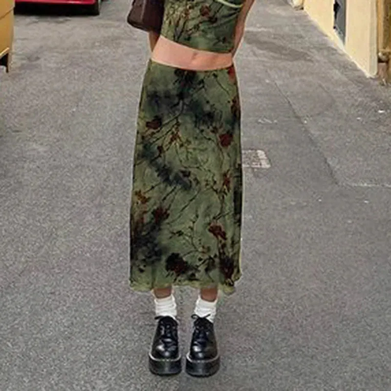 LVSANW Women's Artistic Retro Printed Straight Tube Long Skirt High Waisted Lake Embankment Green Girl Looks White Versatile Y2k Skirt