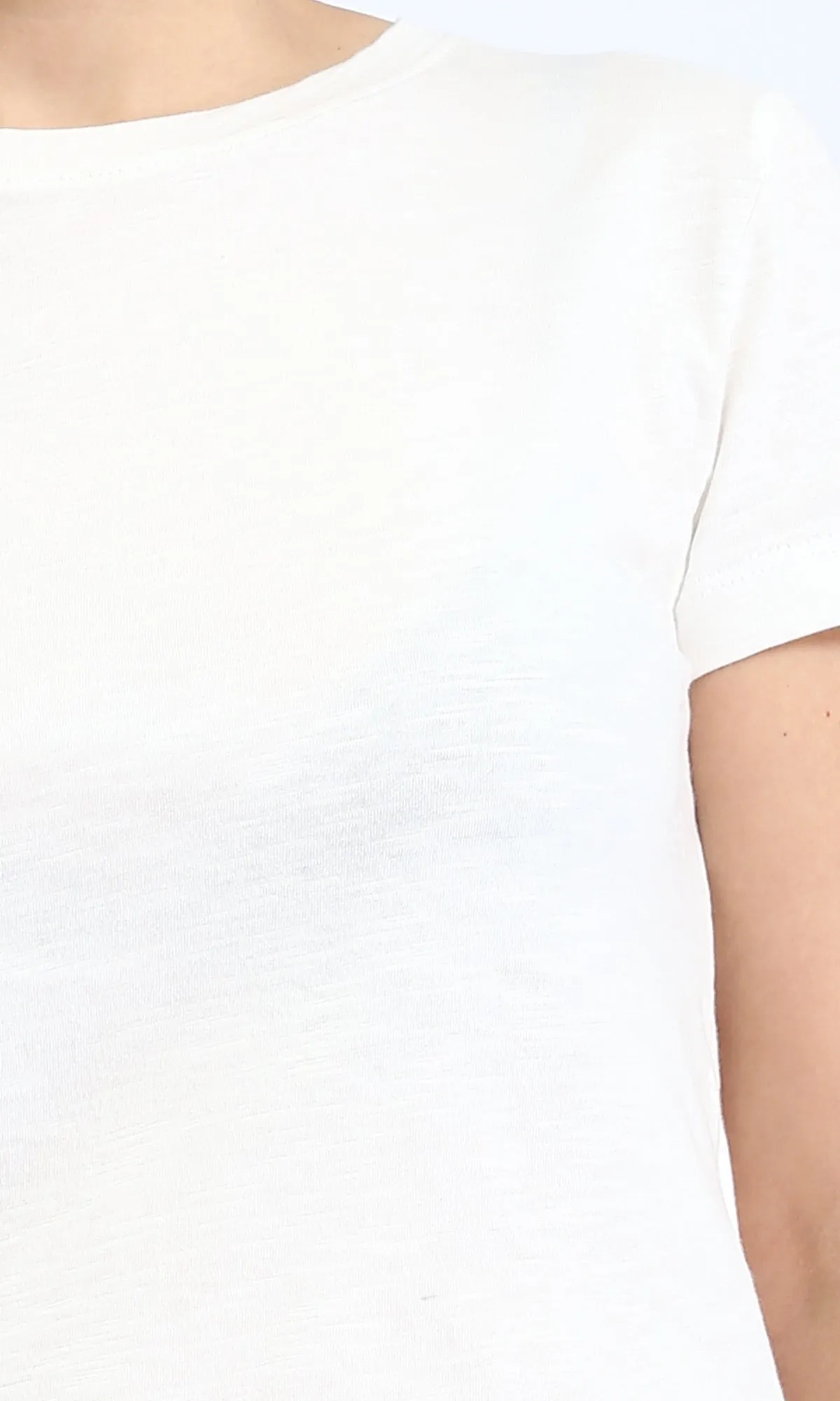 R208613 - Crew Neck Solid Basic Tee - White