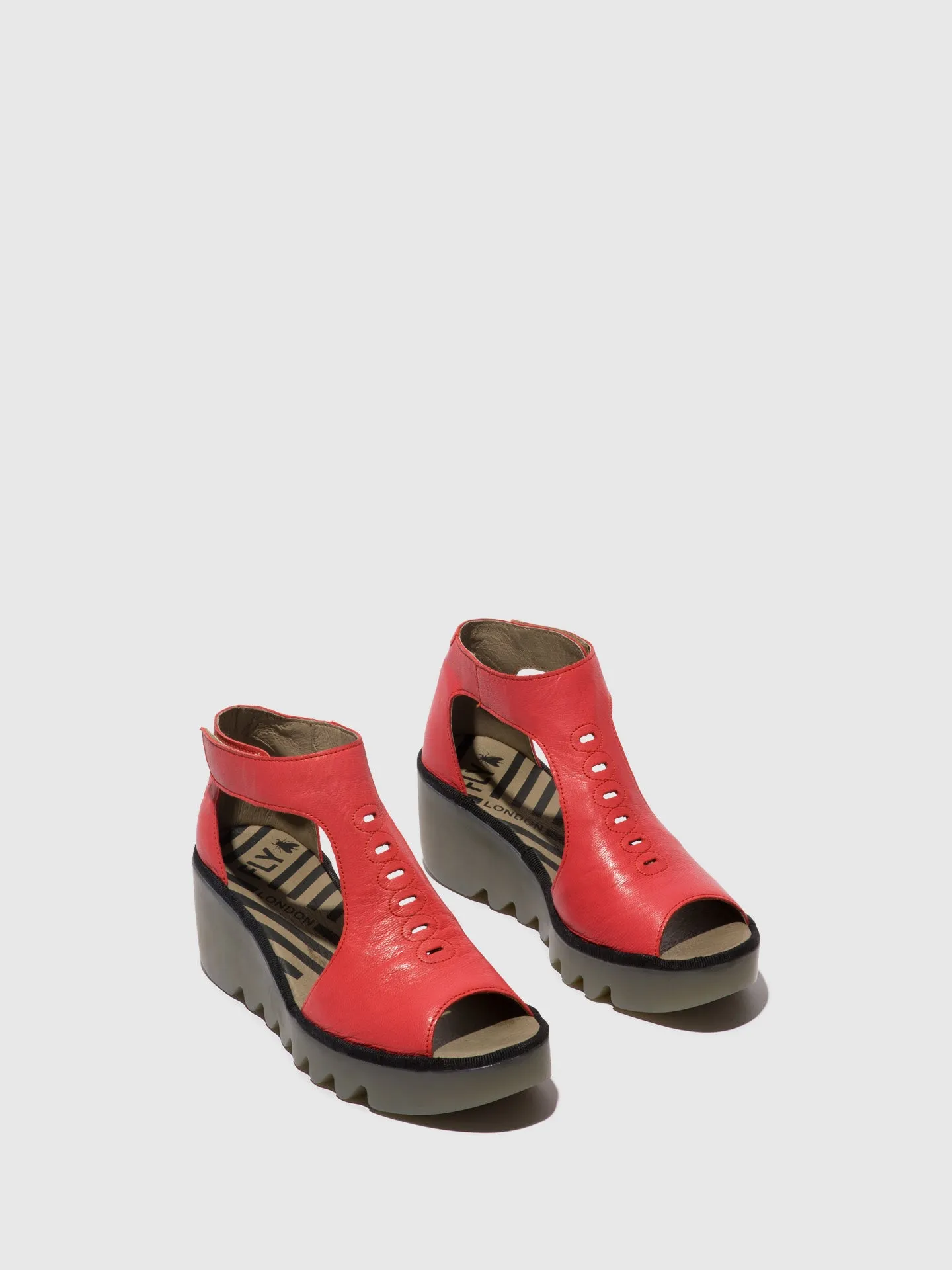 T-Strap Sandals BEZO306FLY RASPBERRY